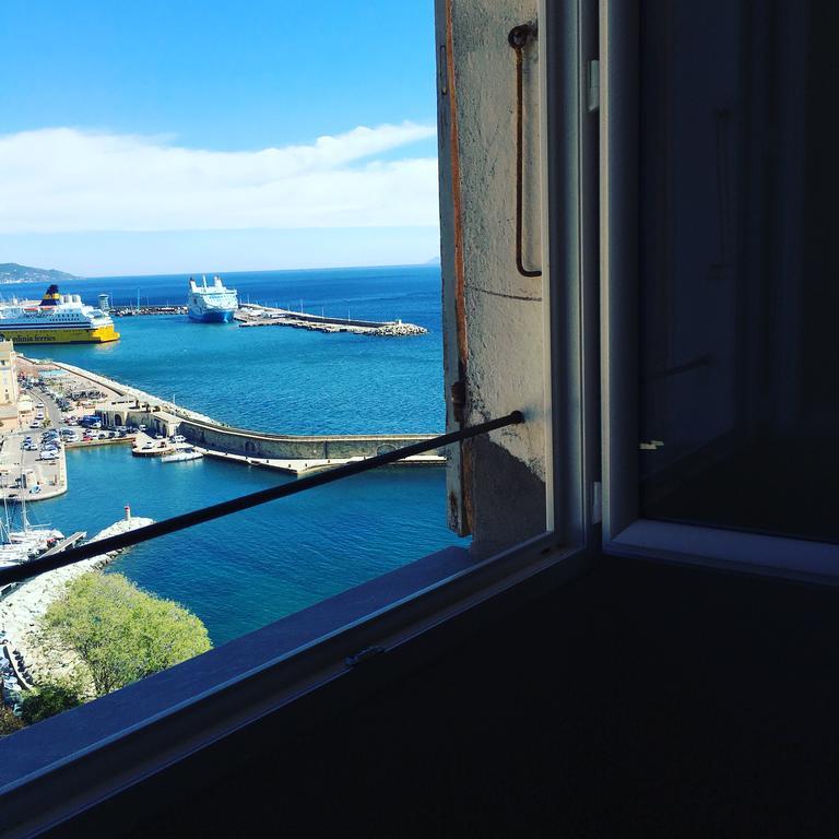 Casa Mantinum Au Coeur De La Citadelle Apartment บาสเตีย ภายนอก รูปภาพ